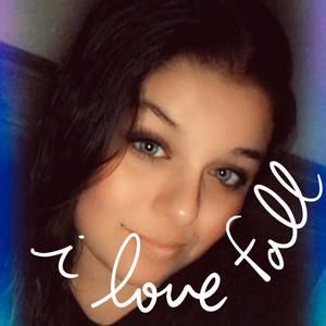 Meet your Posher, Elise